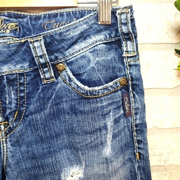 SILVER "Tuesday Flap" Distressed Low Rise Jeans Size 27 - Picture 7 of 10
